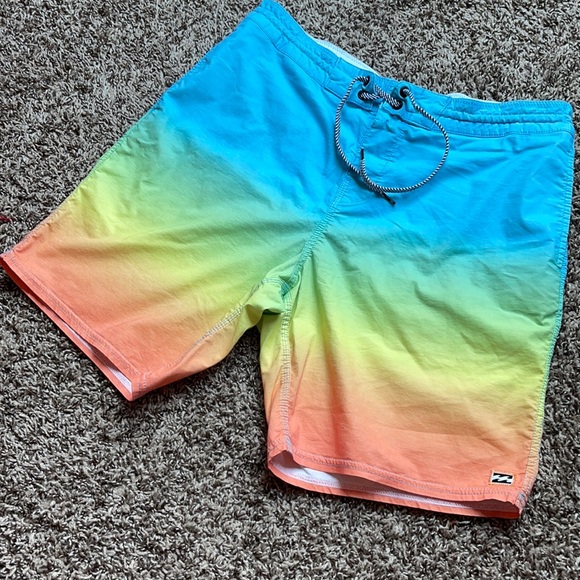 Billabong transitional Recycler boardshorts